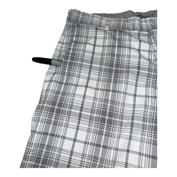 Men’s Nike Golf Grey White Plaid Stripes Golf Shorts Size Medium Waist 38 - Picture 5 of 14